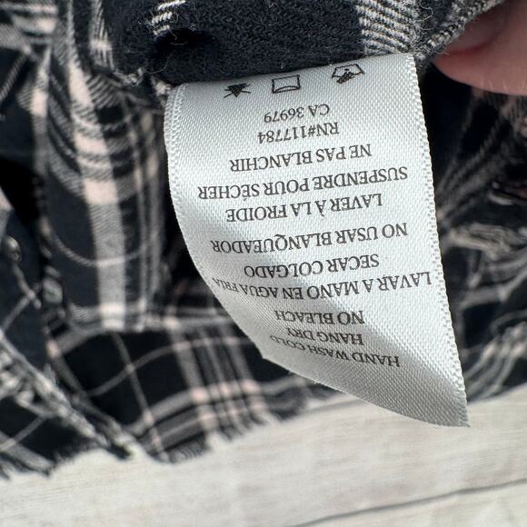 Rails Super Soft Pearl Snap Plaid Flannel Shirt Womens Medium Black White - Picture 10 of 13